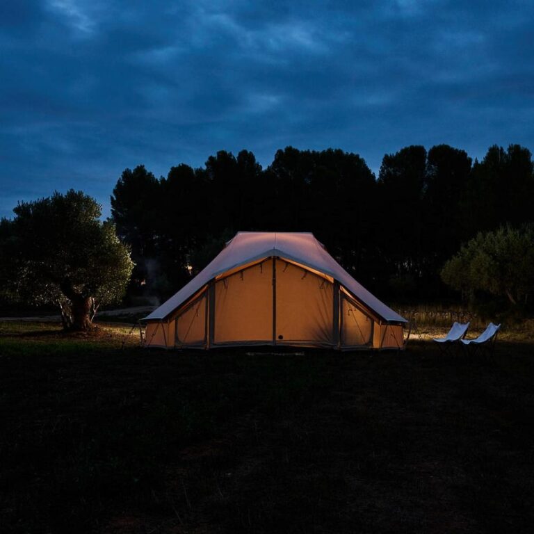 Autentic | Luxury Glamping Bell Tents - Autentic Desert Billy-Joe Double Bell tent illuminated under a starry night sky