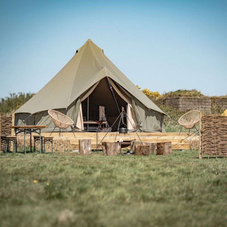 Autentic | Luxury Glamping Bell Tents - Autentic Moss 5m glamping bell tent at the Sea Forts glamping site in Cornwall