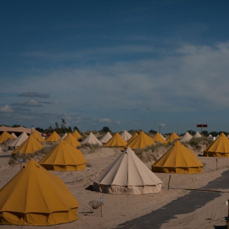 Autentic | Luxury Glamping Bell Tents - Turmeric and Desert 5m glamping bell tents at the Deluxe Beachcamp glamping site of Connections and Organic-Concept