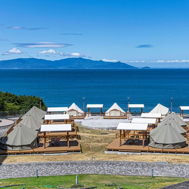 Autentic | Luxury Glamping Bell Tents - Autentic-japan-kagawa-glamping-2