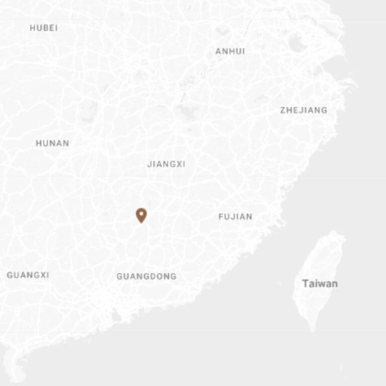 Autentic | Luxury Glamping Bell Tents - Glamping Lake WanIv in China indicated on the map