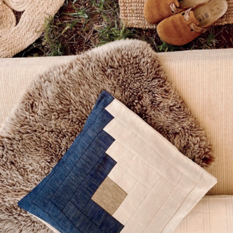 Autentic | Luxury Glamping Bell Tents - Autentic luxury canvas tent – ideal solution for entrepreneurs and hospitality professionals looking to start a glamping business or expand their outdoor accommodations. This high-quality, weatherproof glamping tent offers a unique guest experience for eco-resorts, boutique hotels, campsites, and event organizers seeking durable, modular, and stylish outdoor lodging solutions