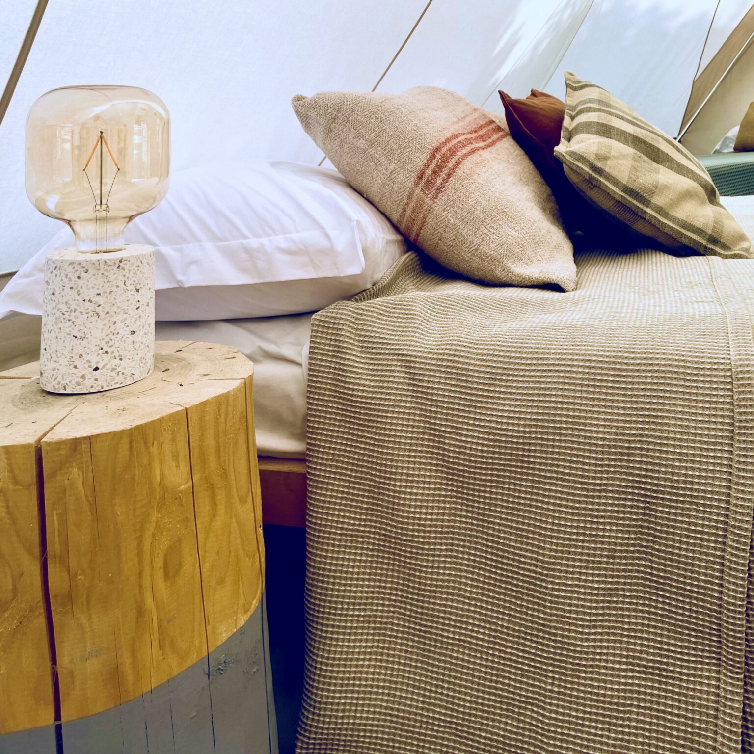 Autentic | Luxury Glamping Bell Tents - Autentic luxury canvas tent – ideal solution for entrepreneurs and hospitality professionals looking to start a glamping business or expand their outdoor accommodations. This high-quality, weatherproof glamping tent offers a unique guest experience for eco-resorts, boutique hotels, campsites, and event organizers seeking durable, modular, and stylish outdoor lodging solutions