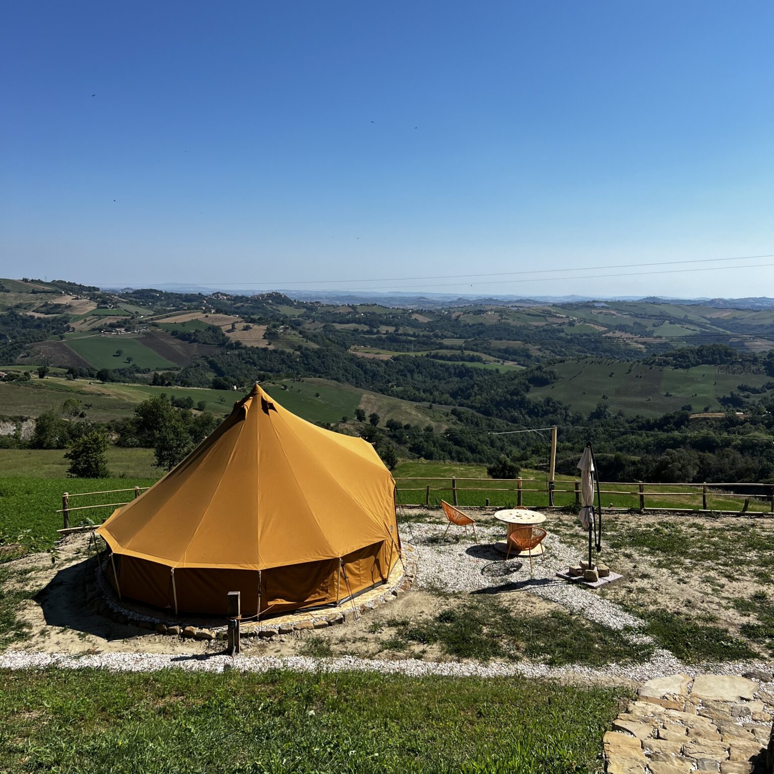 Autentic | Luxury Glamping Bell Tents - Autentic luxury canvas tent – ideal solution for entrepreneurs and hospitality professionals looking to start a glamping business or expand their outdoor accommodations. This high-quality, weatherproof glamping tent offers a unique guest experience for eco-resorts, boutique hotels, campsites, and event organizers seeking durable, modular, and stylish outdoor lodging solutions