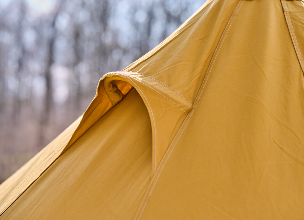 Autentic | Luxury Glamping Bell Tents - Autentic luxury canvas tent – ideal solution for entrepreneurs and hospitality professionals looking to start a glamping business or expand their outdoor accommodations. This high-quality, weatherproof glamping tent offers a unique guest experience for eco-resorts, boutique hotels, campsites, and event organizers seeking durable, modular, and stylish outdoor lodging solutions