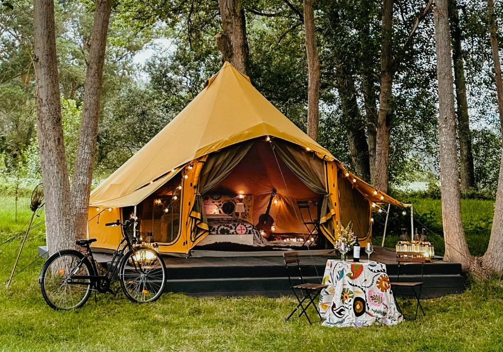 Autentic | Luxury Glamping Bell Tents -