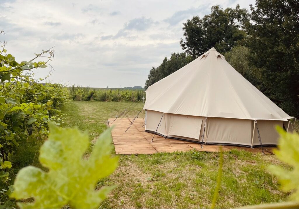 Autentic | Luxury Glamping Bell Tents - Autentic luxury canvas tent – ideal solution for entrepreneurs and hospitality professionals looking to start a glamping business or expand their outdoor accommodations. This high-quality, weatherproof glamping tent offers a unique guest experience for eco-resorts, boutique hotels, campsites, and event organizers seeking durable, modular, and stylish outdoor lodging solutions